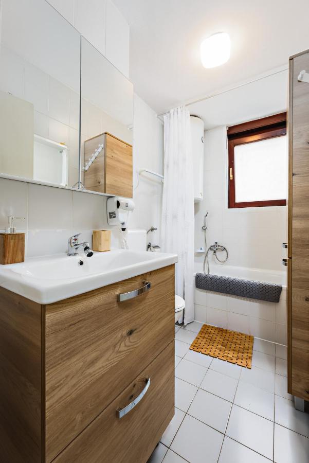 סלוניי Apartmant Borna מראה חיצוני תמונה