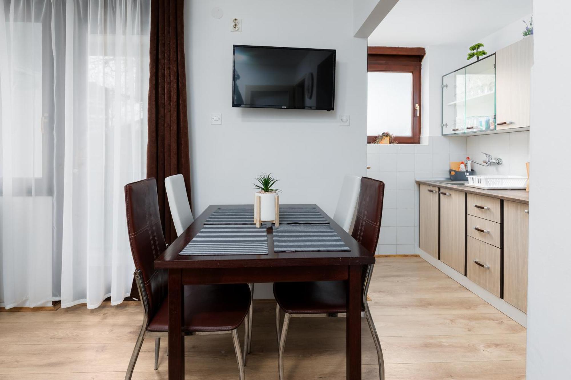 סלוניי Apartmant Borna מראה חיצוני תמונה