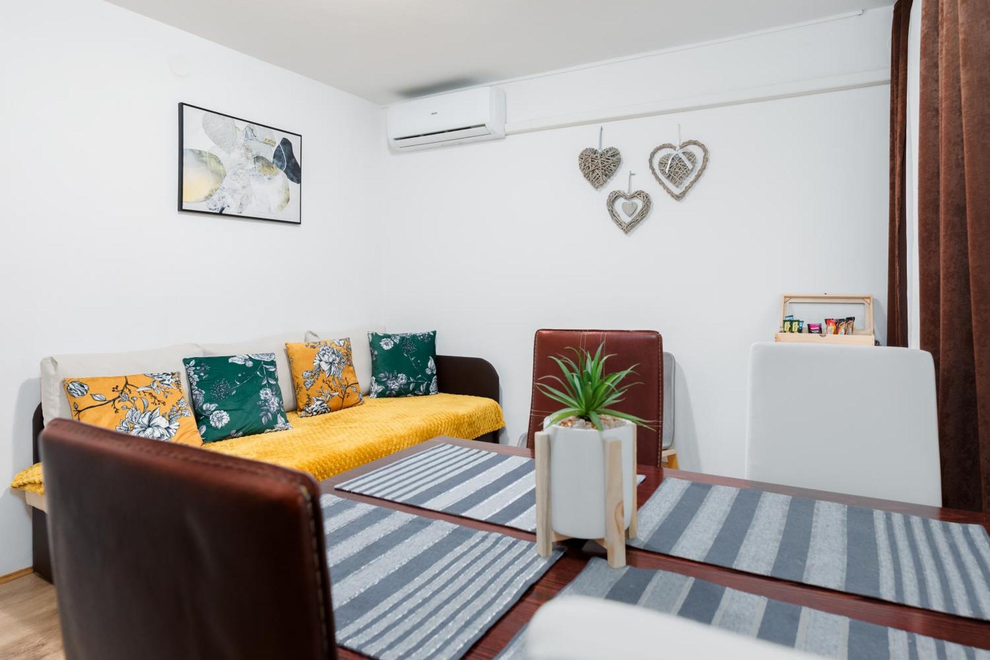 סלוניי Apartmant Borna מראה חיצוני תמונה